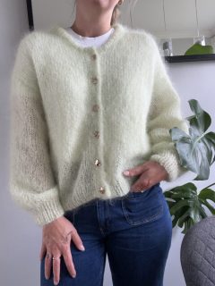 Marshmallow cardigan